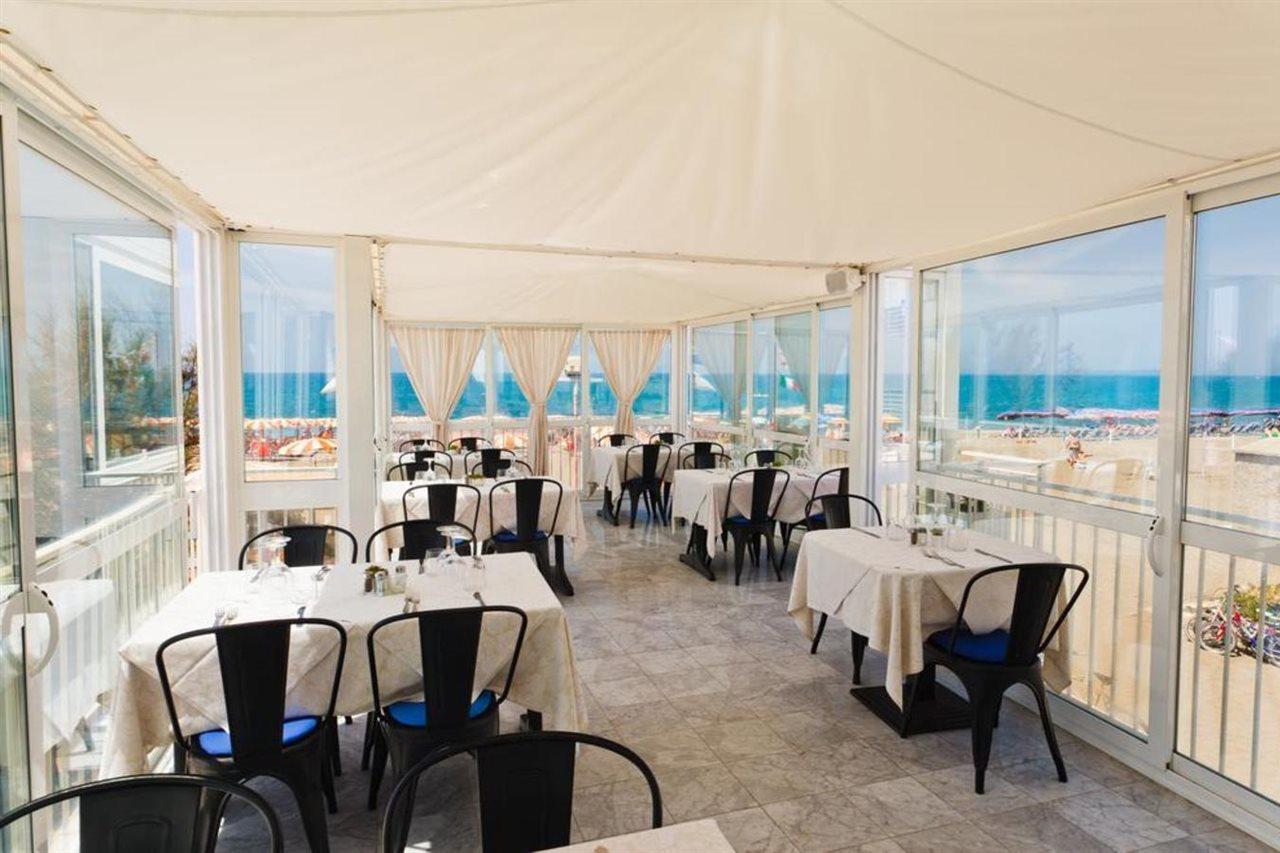 Hg Hotel Il Settebello مارينا دي سيسينا المظهر الخارجي الصورة