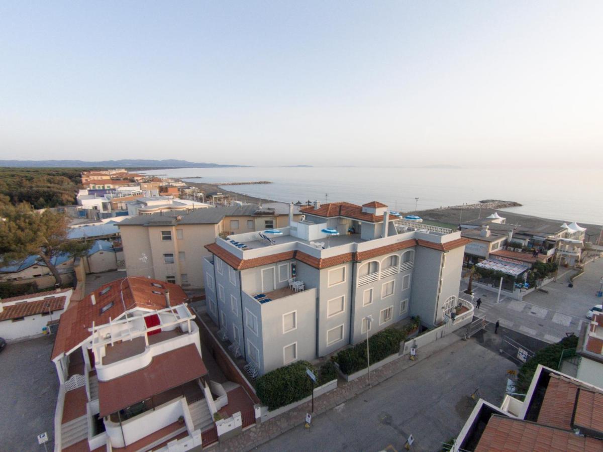 Hg Hotel Il Settebello مارينا دي سيسينا المظهر الخارجي الصورة
