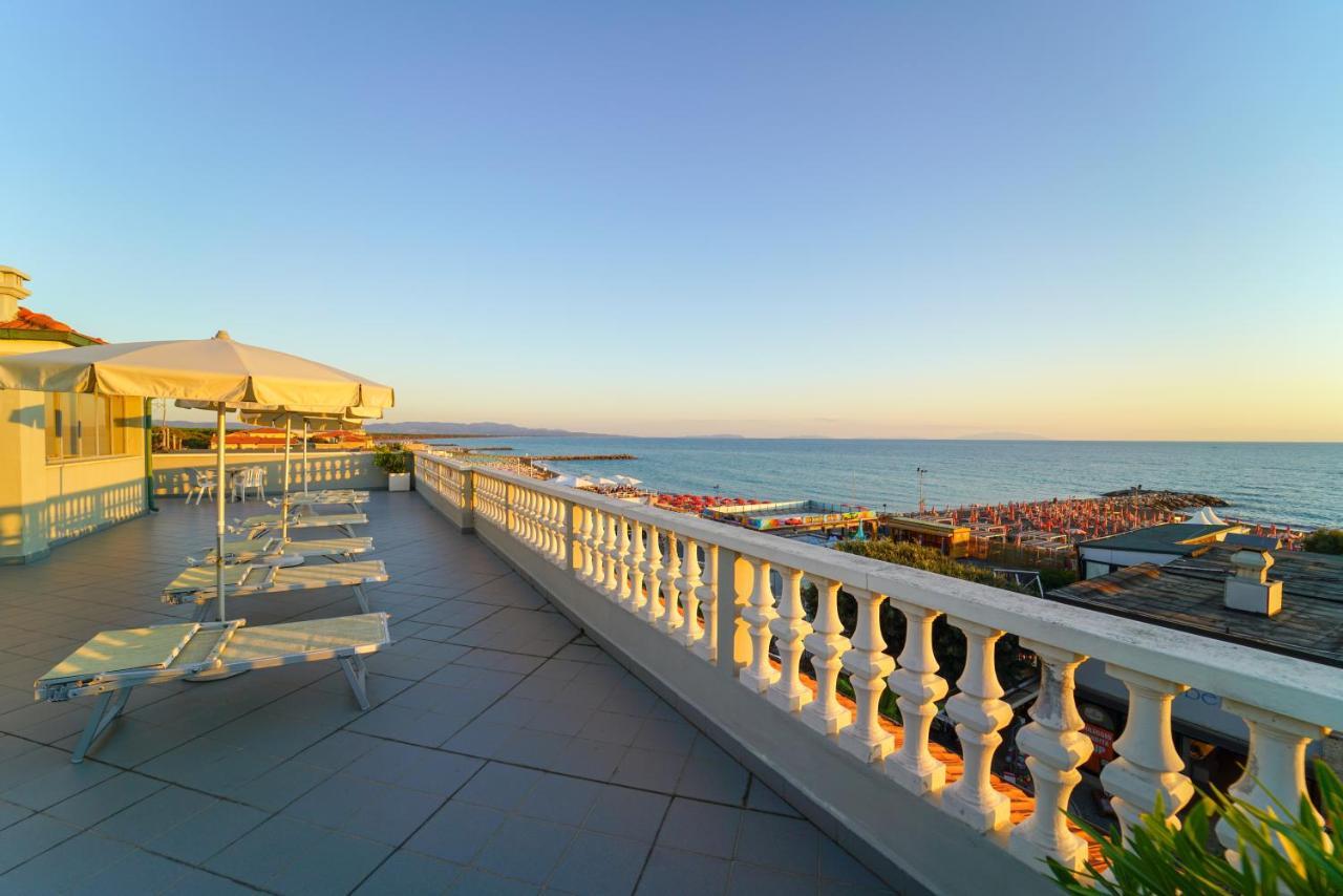 Hg Hotel Il Settebello مارينا دي سيسينا المظهر الخارجي الصورة
