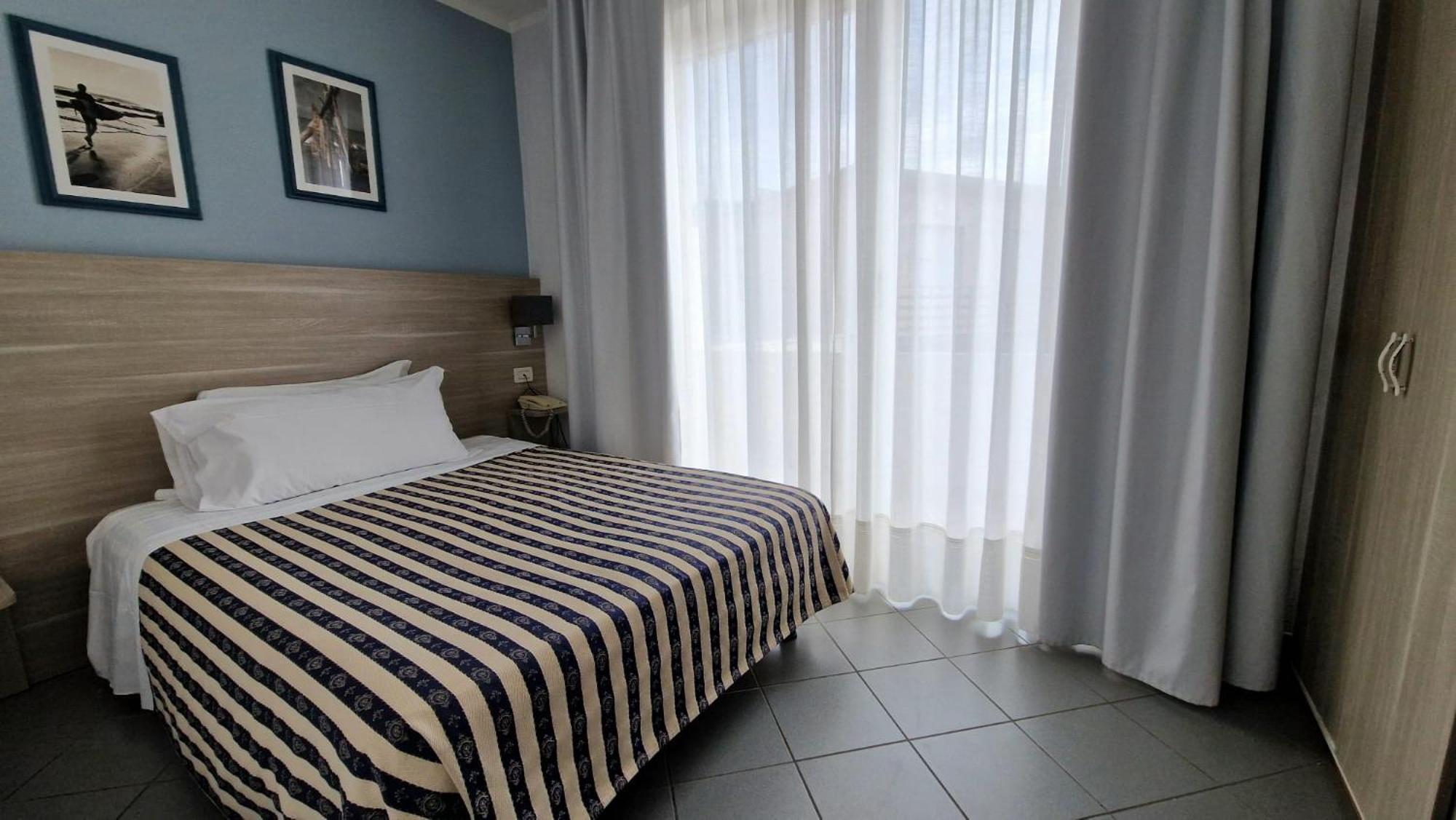 Hg Hotel Il Settebello مارينا دي سيسينا المظهر الخارجي الصورة