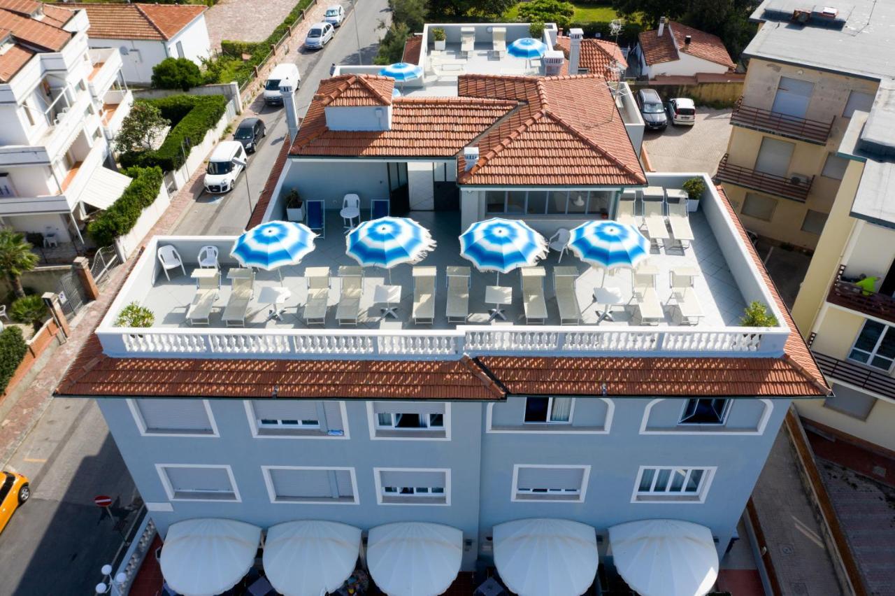 Hg Hotel Il Settebello مارينا دي سيسينا المظهر الخارجي الصورة
