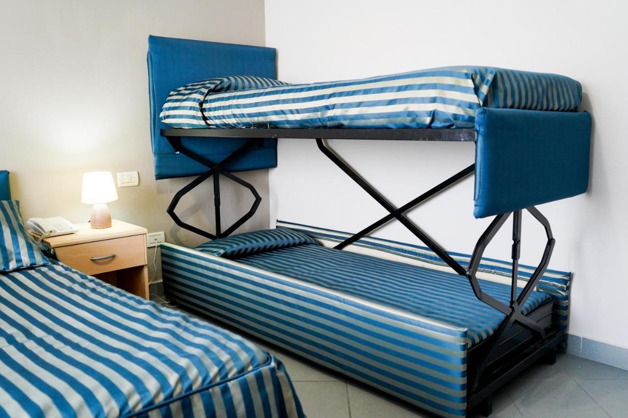 Hg Hotel Il Settebello مارينا دي سيسينا المظهر الخارجي الصورة